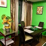 The Green Apartment - Free Parking