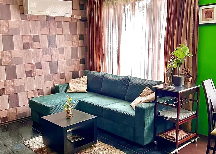 The Green Apartment - Free Parking